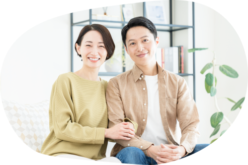 笑顔の夫婦